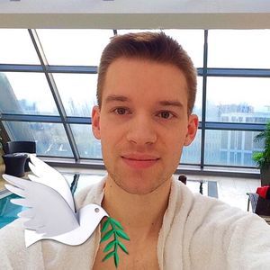 Meet your Posher, Adam